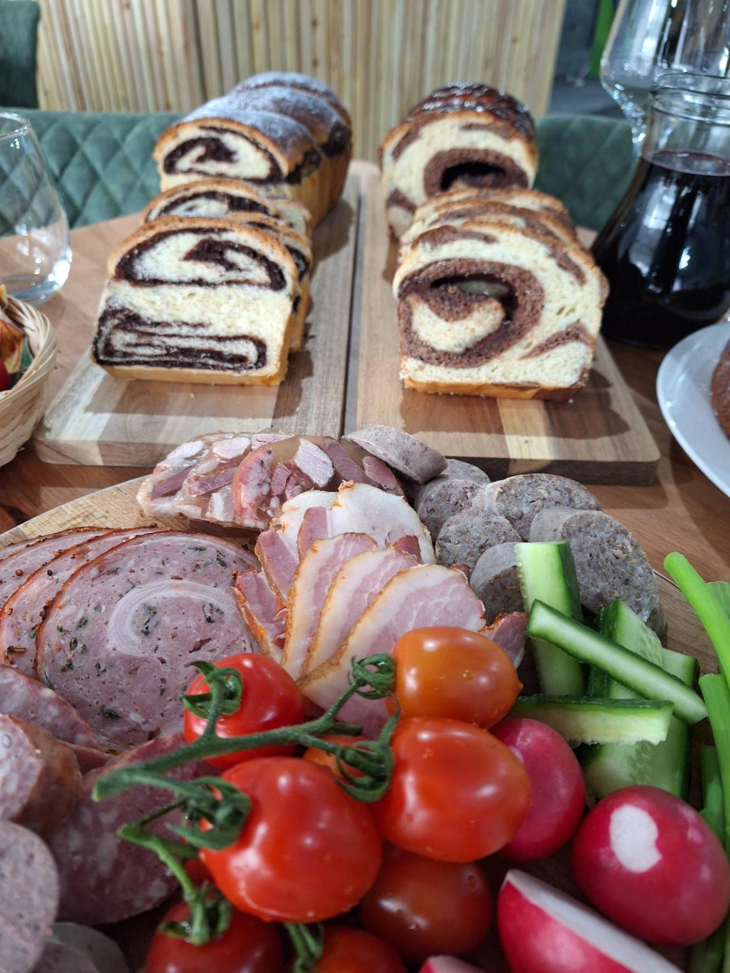 Danifeld Inn Voronet Zewnętrze zdjęcie