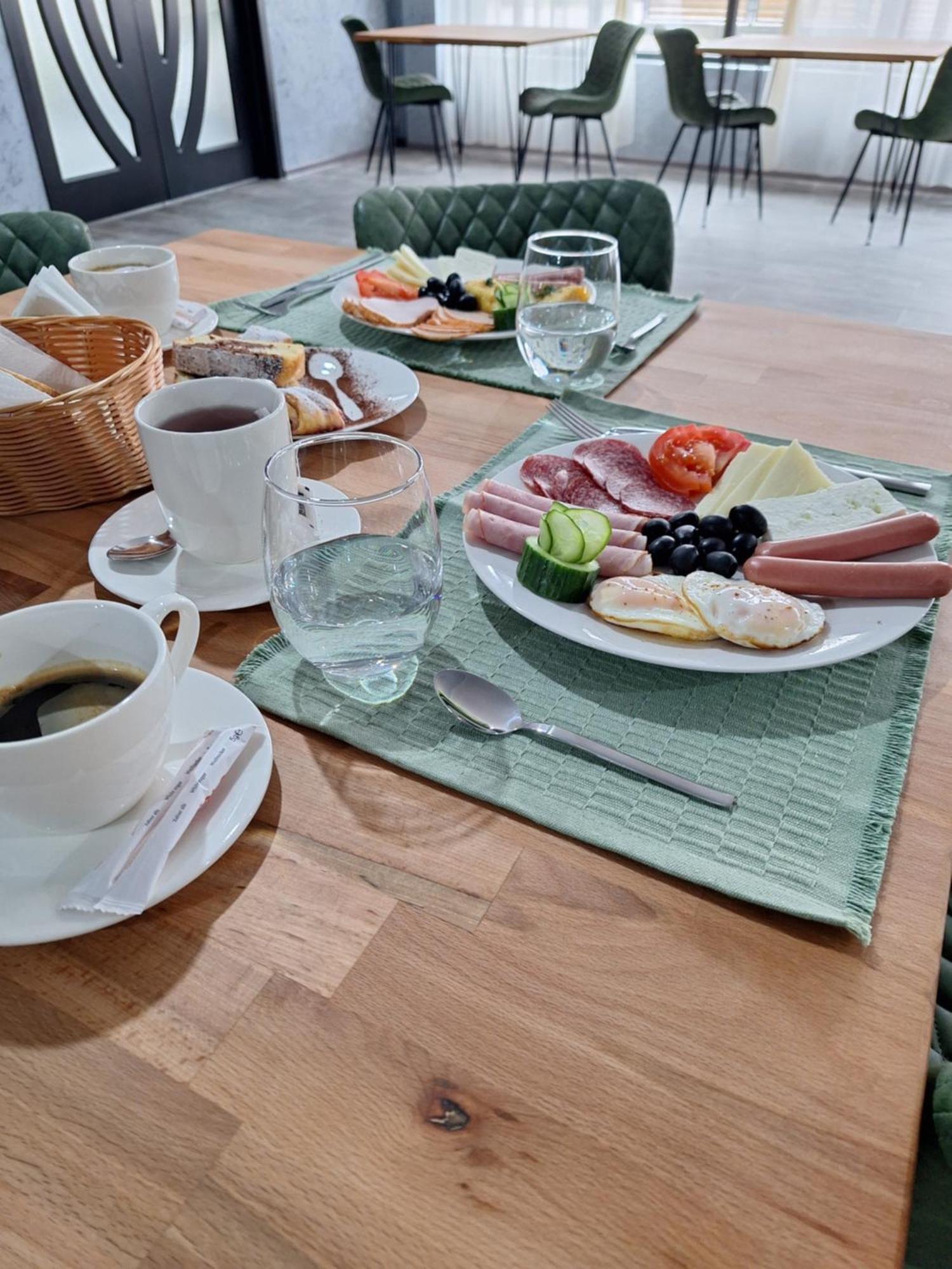 Danifeld Inn Voronet Zewnętrze zdjęcie
