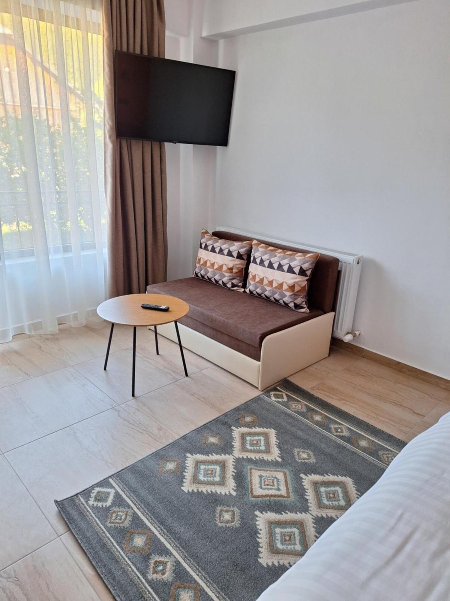 Danifeld Inn Voronet Zewnętrze zdjęcie